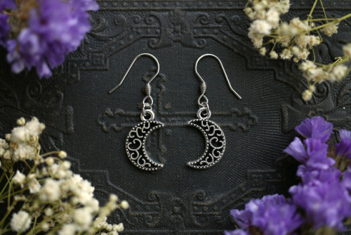 These lovely ornate moon and leaf earrings are now available at my Etsy Shop - Sedna 90377