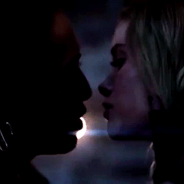 karolinasdeann:deanoru kisses so far