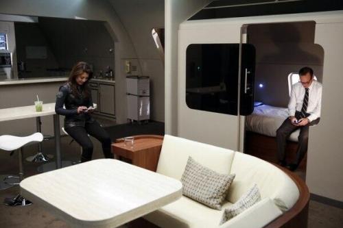 buzzfeedgeeky: Behind the Scenes of S.H.I.E.L.D.