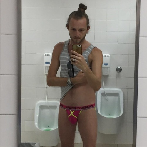 caseyjdady:  I haven’t done an undies out restroom photo in a bit. So here it is. 😉 #undiescjd #undiesoutrestrooms #manbun #scruffygay  (at Pasadena, California)  Nice undies 
