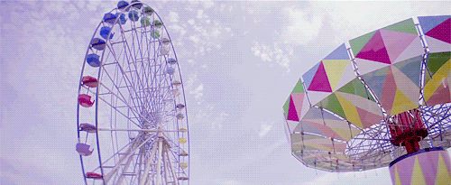 loveinstereo: i don’t wanna feel blue anymore.