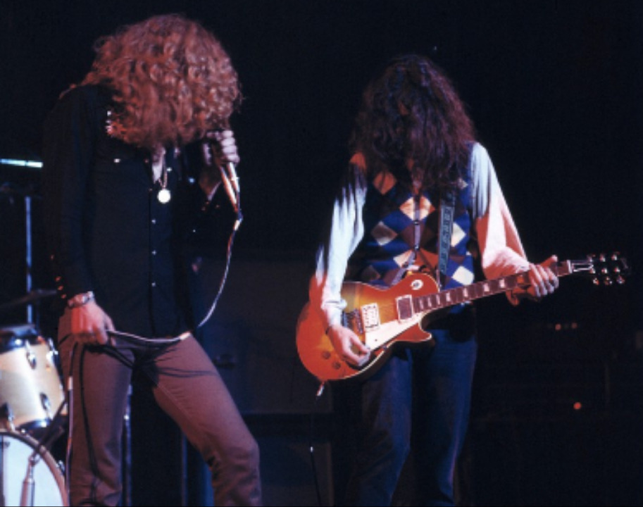 Nominering hellige Necklet 1971: Classic Rock's Classic Year — LED ZEPPELIN Royal Albert Hall UK 1970