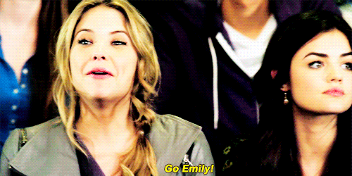 prettylittleliars-bitches: Best of PLL: Je Suis une Amie