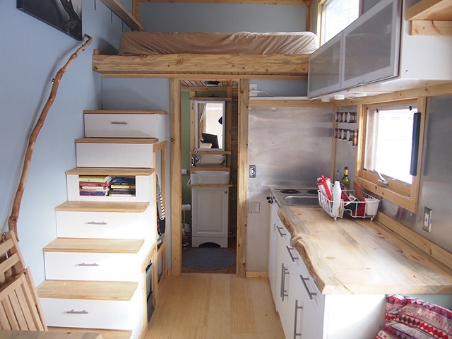 tinyhousecanada:  Beautiful Tiny House  Sometimes a tiny house can prove to be more