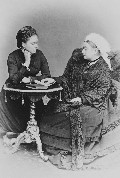 Queen Victoria and Princess Beatrice, 1879 (via http://www.royalcollection.org.uk/collection/2903392