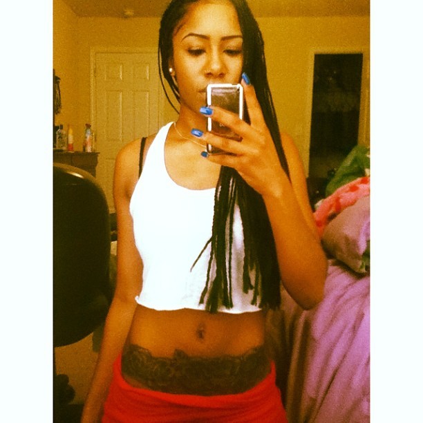 whatthesouldemands:  Gold charmssss &amp; paper chase 