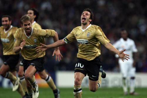 saintdevote:Less than five minutes into a Champions League meeting with Real Madrid, Del Piero ran o