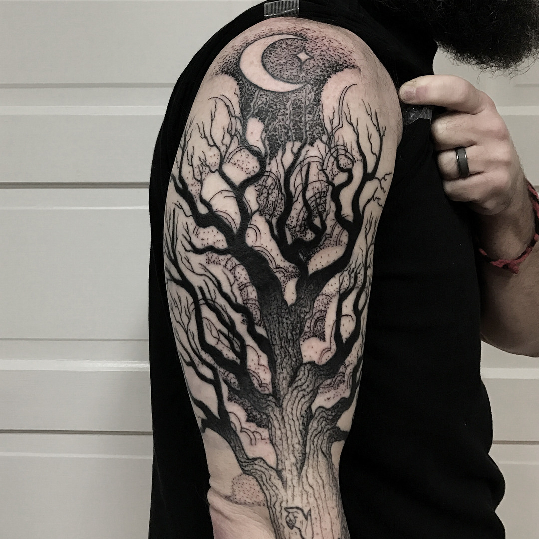 kalawarman:  Finished up this sleeve of a woman growing into a tree for Sean 🌳