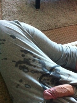 lovescallys:  scallylover85:  😉  Mmmm so hot