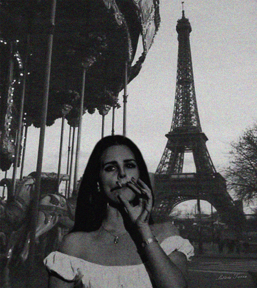 Source Of The Main Photo (Paris): Maravilhanaervilha.tumblr.com