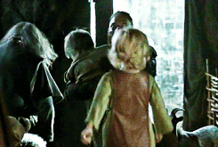canadiansands:  Vikings Meme: Four Relationships [¾]  Ragnar and his kids  