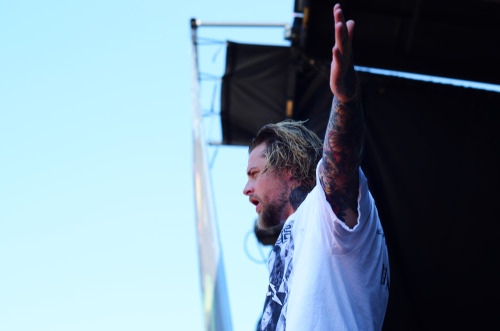 Vanna at Vans Warped TourMansfield, MA7-13-16Instagram