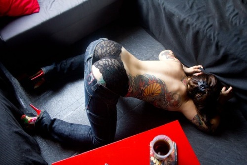 Women with tatoos