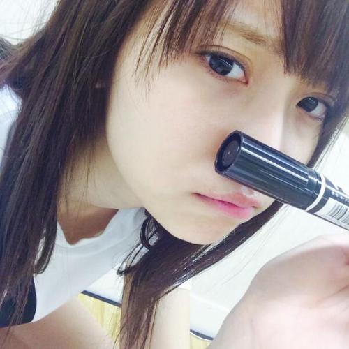 akibeya:  Twitter / mariyagiii310: もう少しだけ髪色落ちないかなぁ|´ω｀)ﾉ  永尾まりや