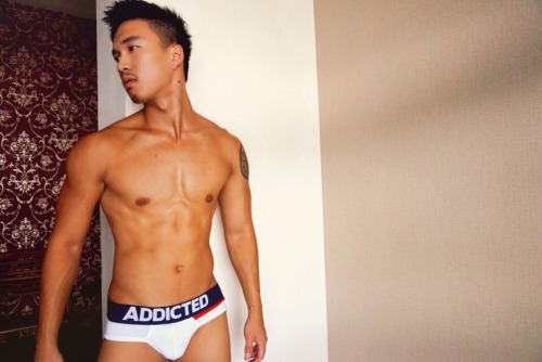 bbbtm13:  艾瑞克 Eric, from Taiwan (part 03)  Reblog & follow me for more surprise!