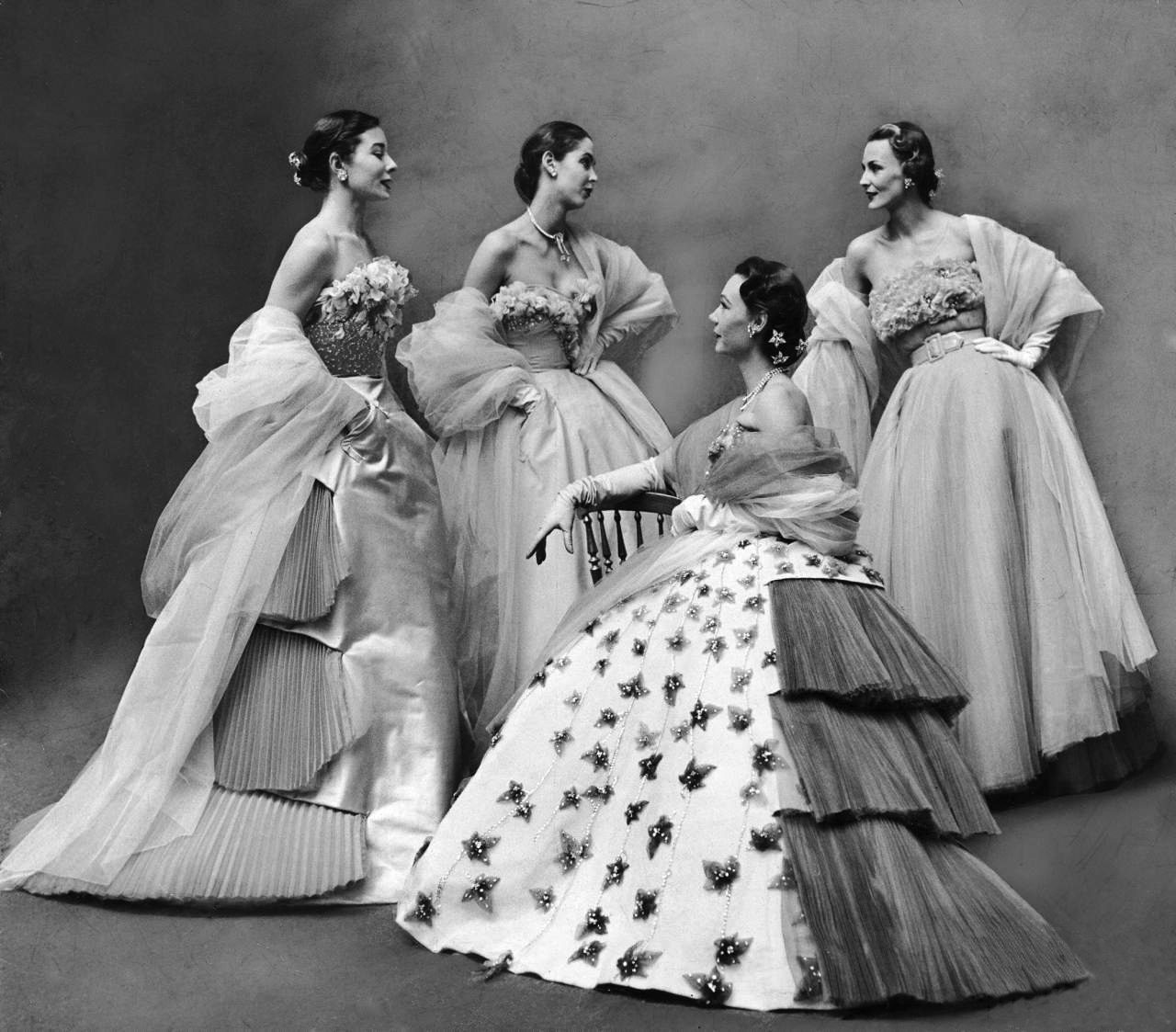 onlyoldphotography:  Gordon Parks: Models showing off five fabulous ball gowns designed