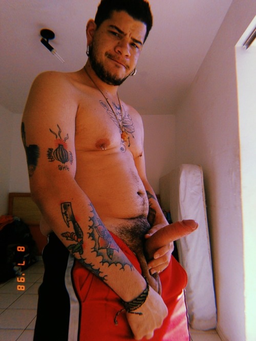 josetorres69:  bearvaporwav3:  Me #bear #parrudo #brasil #tattoo #inked  Sexy as fuck! 