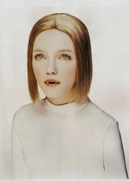 pubertad:  Angels, 2006 Model: Vlada Roslyakova for POP Magazine (Spring/Summer 2006)