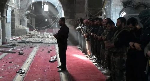 Free Syria Army Praying in Liberated Omari Mosque in Dar`aa, Syria
Originally found on: vanoos