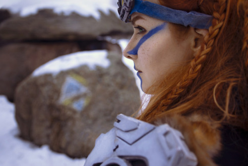 keyvei:  Looking for something to collect!  Aloy cosplay by me (Horizon Zero Dawn) \ ph. by nerina_p