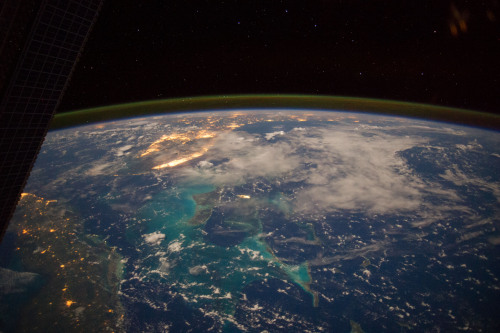 The Caribbean Sea Viewed From the International Space Station [4256 × 2832]