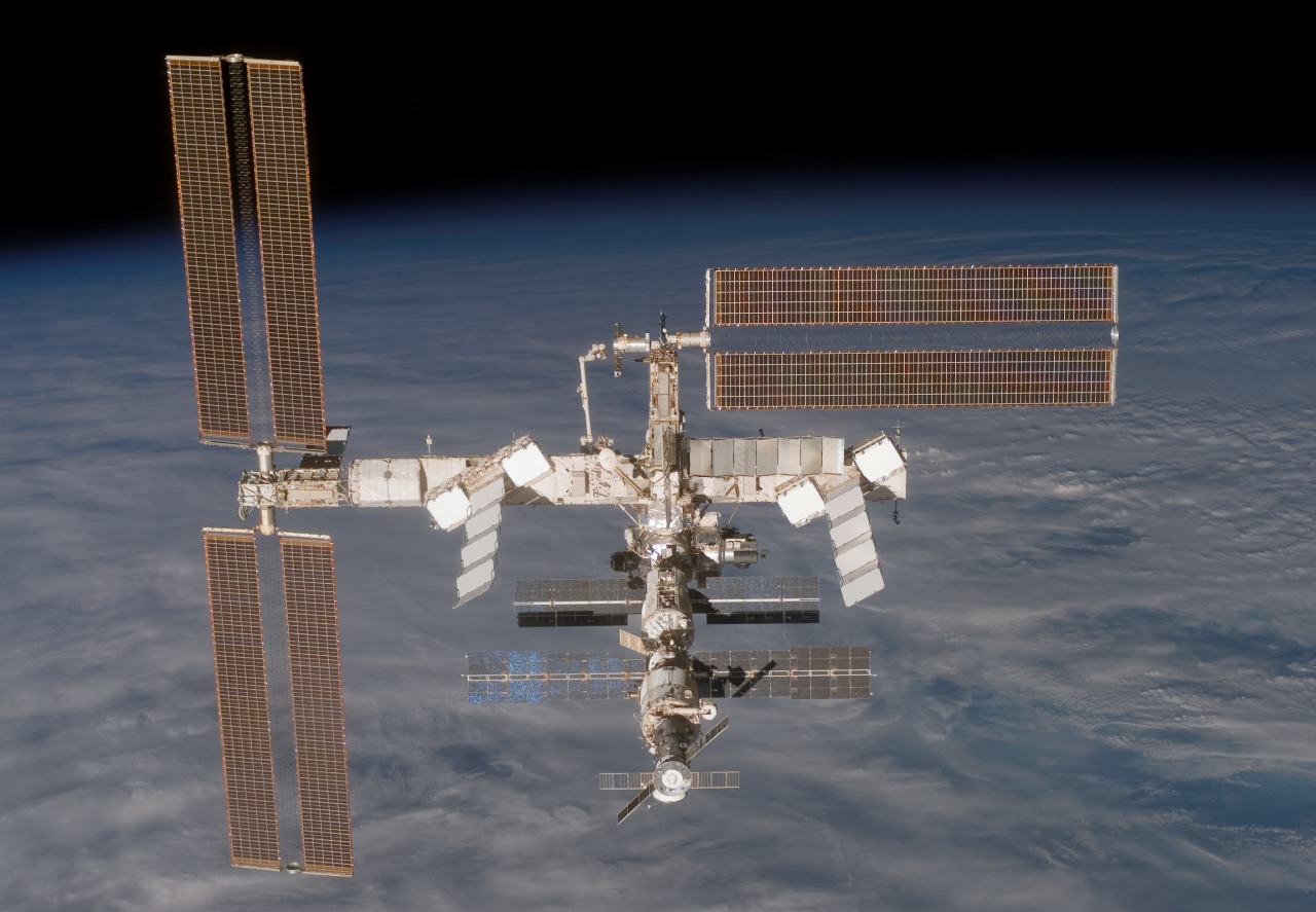 spaceexp:  ISS, in it’s “awkward teenage years”