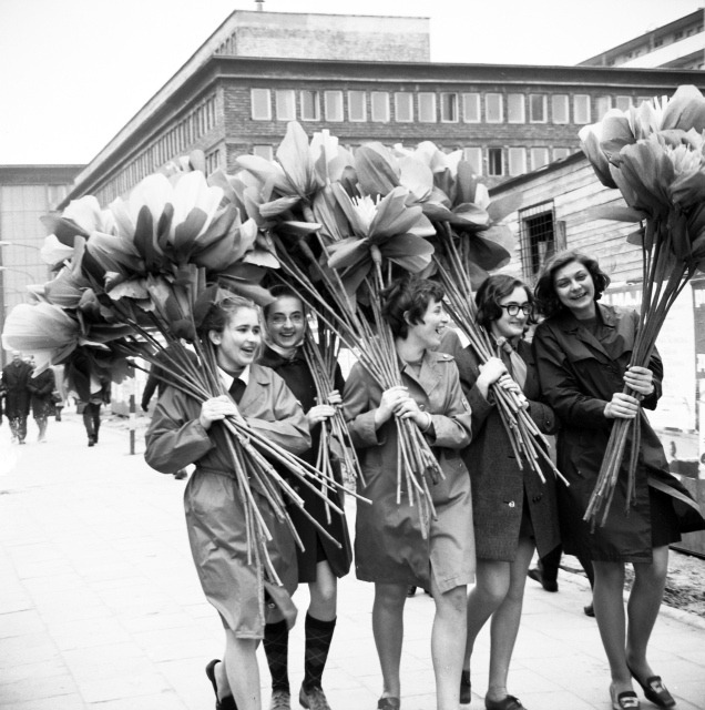 polish-vintage:  28th april 1970, Warsaw, Polish girls are preparing huge flowers