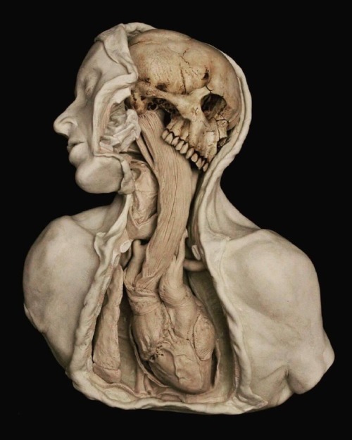 x-heesy: Emil Melmoth my sculptures Archiv