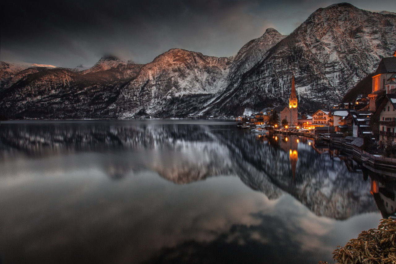 earth-land:  Hallstatt - Austria   Nestled between the edge of Hallstätter See and