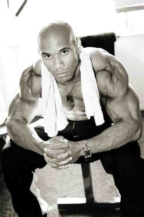  Roger Snipes 