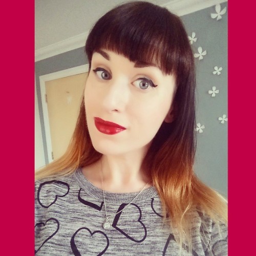 lucyfuruk:  Heading to London soon and then off to hang out with the lovely @pinupkristelle ♡♡♡