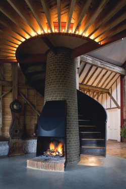 livingpursuit:  Ancient Party Barn by Liddicoat &amp; Goldhill