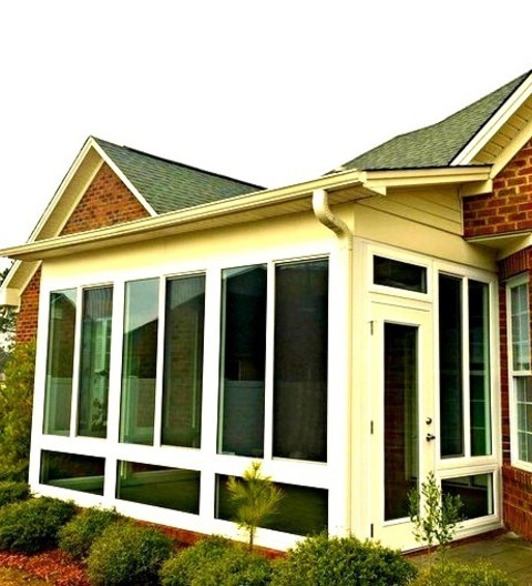 Sun Room Medium In Wilmington Mid-sized Modern Sunroom Design Idea With A Flat Ceiling