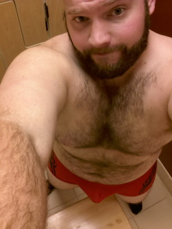 horrorbear83:  Another gym pic…I’m a broken record…work, gym, home repeat 