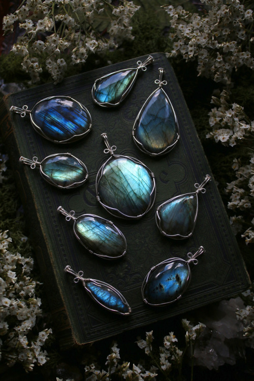 All these beautiful labradorite pendants are now available at my shop tumblr | Instagram | Etsy Shop