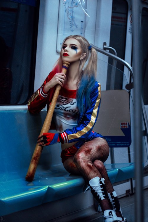 vebston-rose:    ❤️‍ Harley Quinn ❤️‍ fandom: Suicide Squad (2016) cosplay by: Katya Kosova photo: Tim Rise    