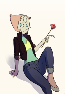 brellom:  A few people were interested in more Pearl, so here you go - with third variant.I think the rose is the best drawn thing in this.