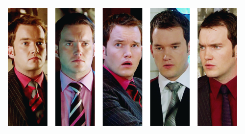 yesmagpie:Suit &amp; Tie