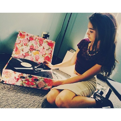heyitsrowanb:  The beautiful new baby! 😍 #vinyl  P.S photo creds to farkley minkusy @coreyfogelmanis 