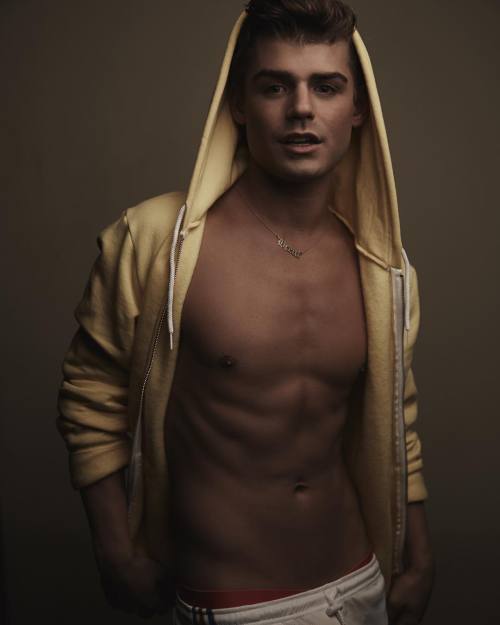 meninvogue:  Happy 25th birthday, Garrett Clayton!