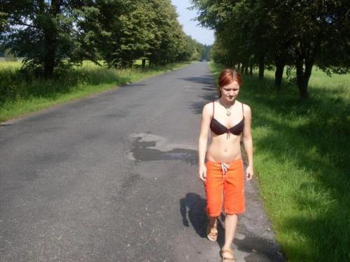 zunge1963: fickfotzenouter:  germanwebslutexposer:  germanhumiliation: Yvonne, 18 Jahre aus Gün