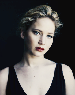 ennobaria:  Jennifer Lawrence for Hollywood Reporter (2011) 