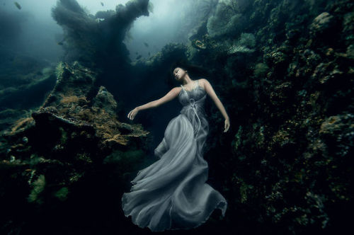 lohrien:Photography  by Benjamin Von Wong