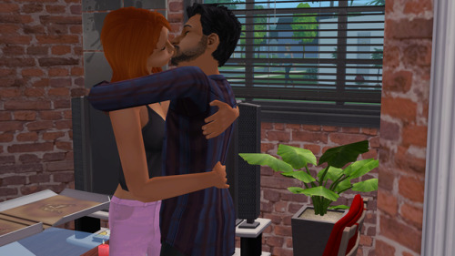 The next day, Nina decided to pay her neighbour Don Lothario a visit - Sandy came round to visit Nin