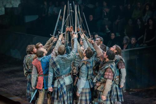 tdldproblems:scenicdesign:“Macbeth” @ The Park Avenue ArmoryChristopher Oram!!!
