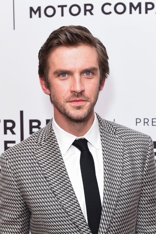 danstevensource:Dan Stevens attends the 2017 Tribeca Film Festival ‘Permission’ screenin