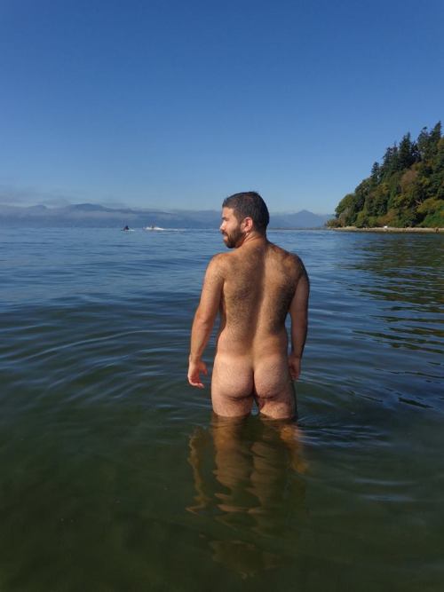 lovemusicnudefreedom:  From my visit to Wreck Nude Beach in Vancouver, Canada yesterday! I had the most beautiful time there. What a great country with wonderful people and great scenery! 