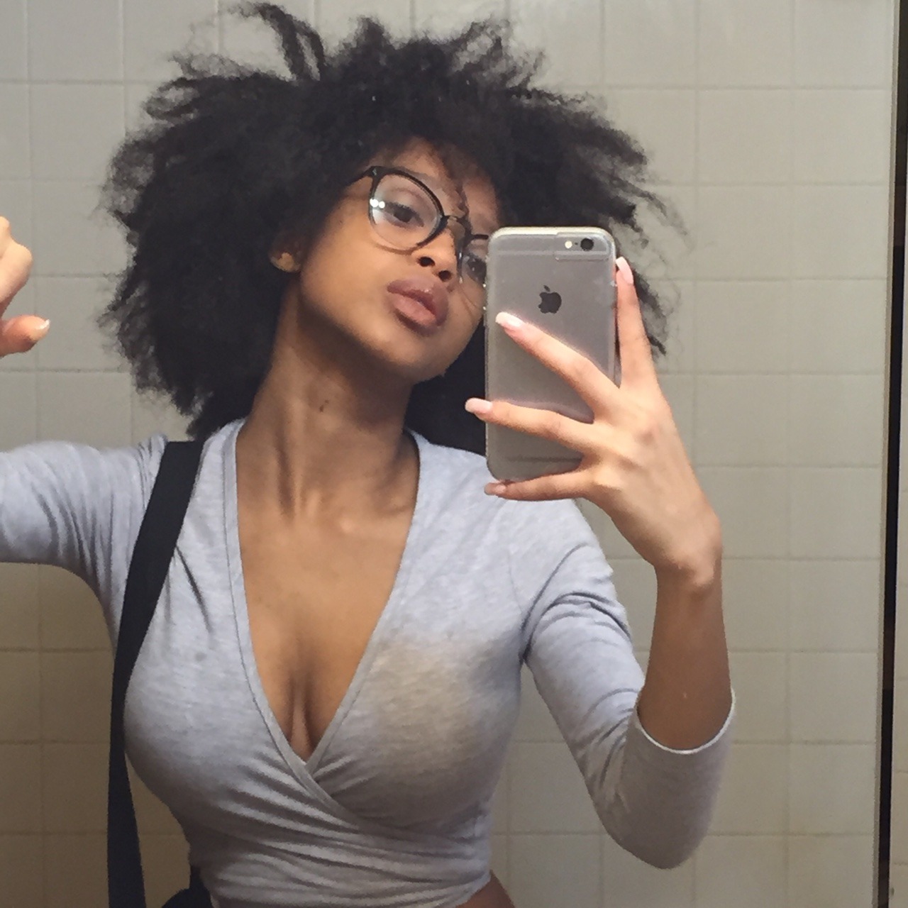 icecream-eaterrr:i like this set better