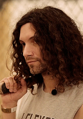 markired: current aesthetic: dan resting the axe on his shoulder.