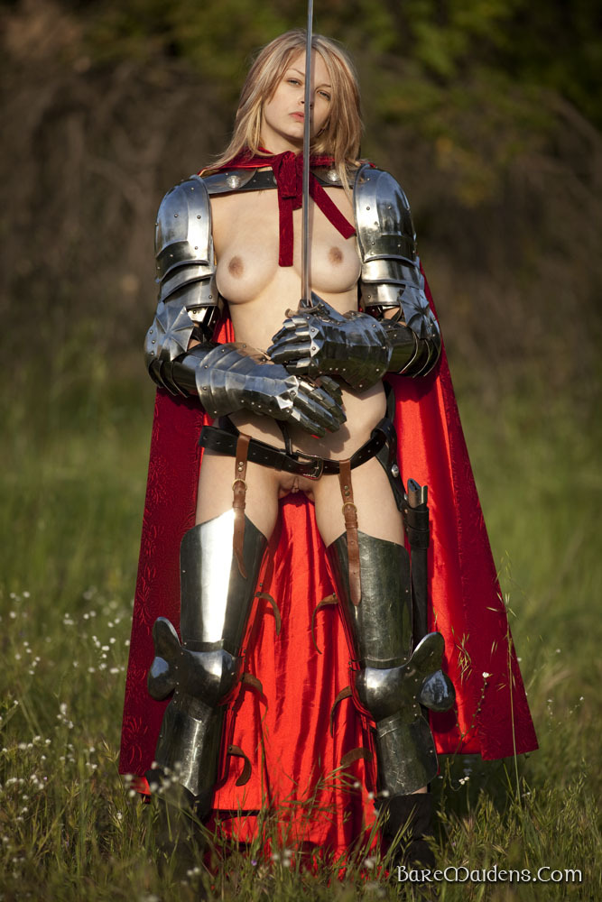 baremaidens:  Brea of Nyce Art + Fantasy + Sex = BareMaidens.Com